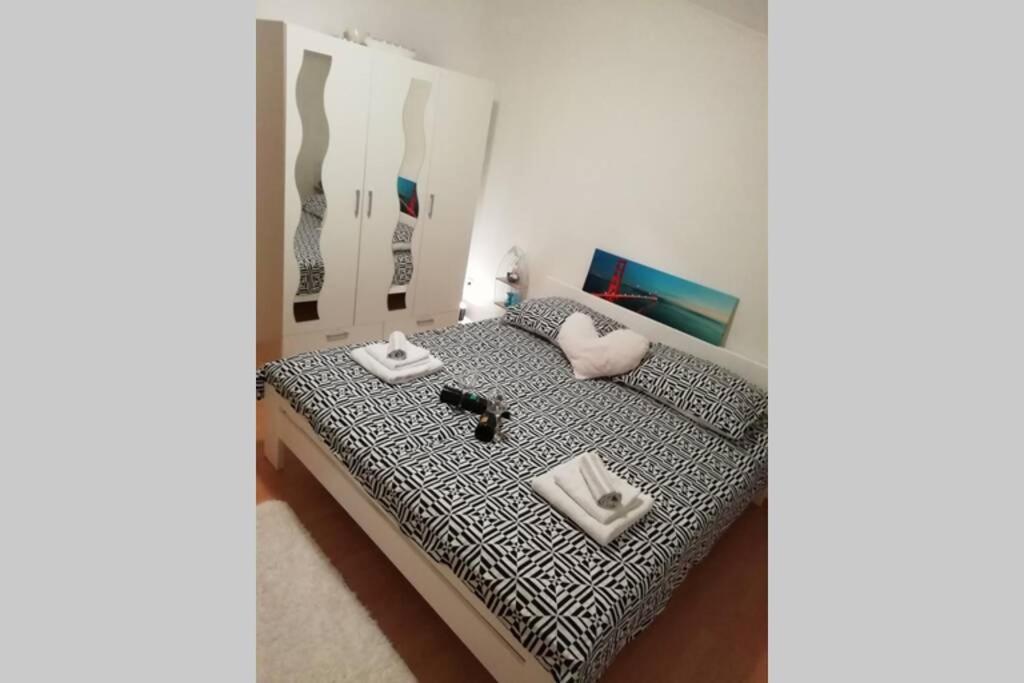 Apartman Lana Lozovac Bagian luar foto